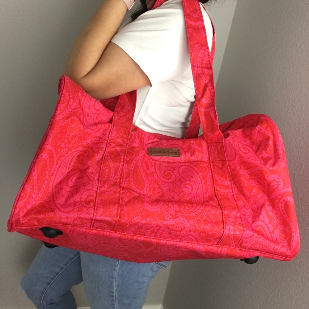 Global Tour pink paisley duffle bag New.